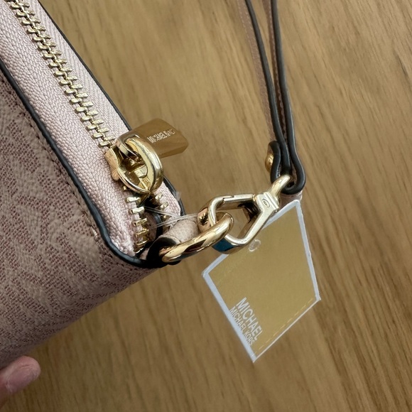 Michael kors Wristlet wallet - Picture 5 of 10